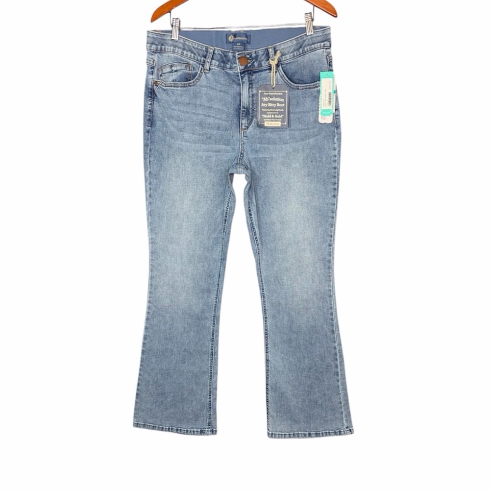 Stitch Fix Democracy Kathryn Eco Bootcut Itty Bitty Boot Jean NWT